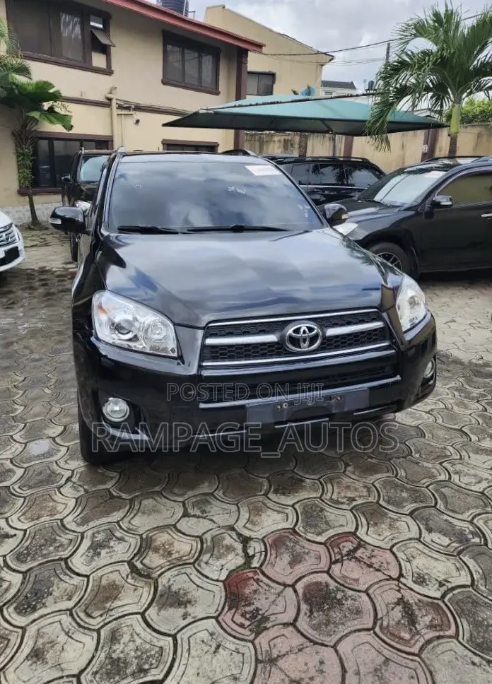Toyota RAV4 2012 Black