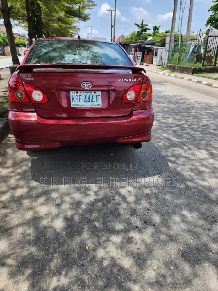 Toyota Corolla 2007 Red