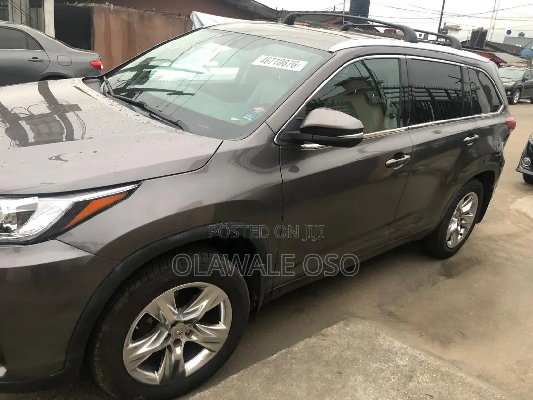 Toyota Highlander Limited 4dr SUV AWD (3.5L 6cyl 6A) 2014 Gray
