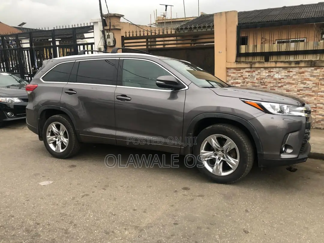 Toyota Highlander Limited 4dr SUV AWD (3.5L 6cyl 6A) 2014 Gray