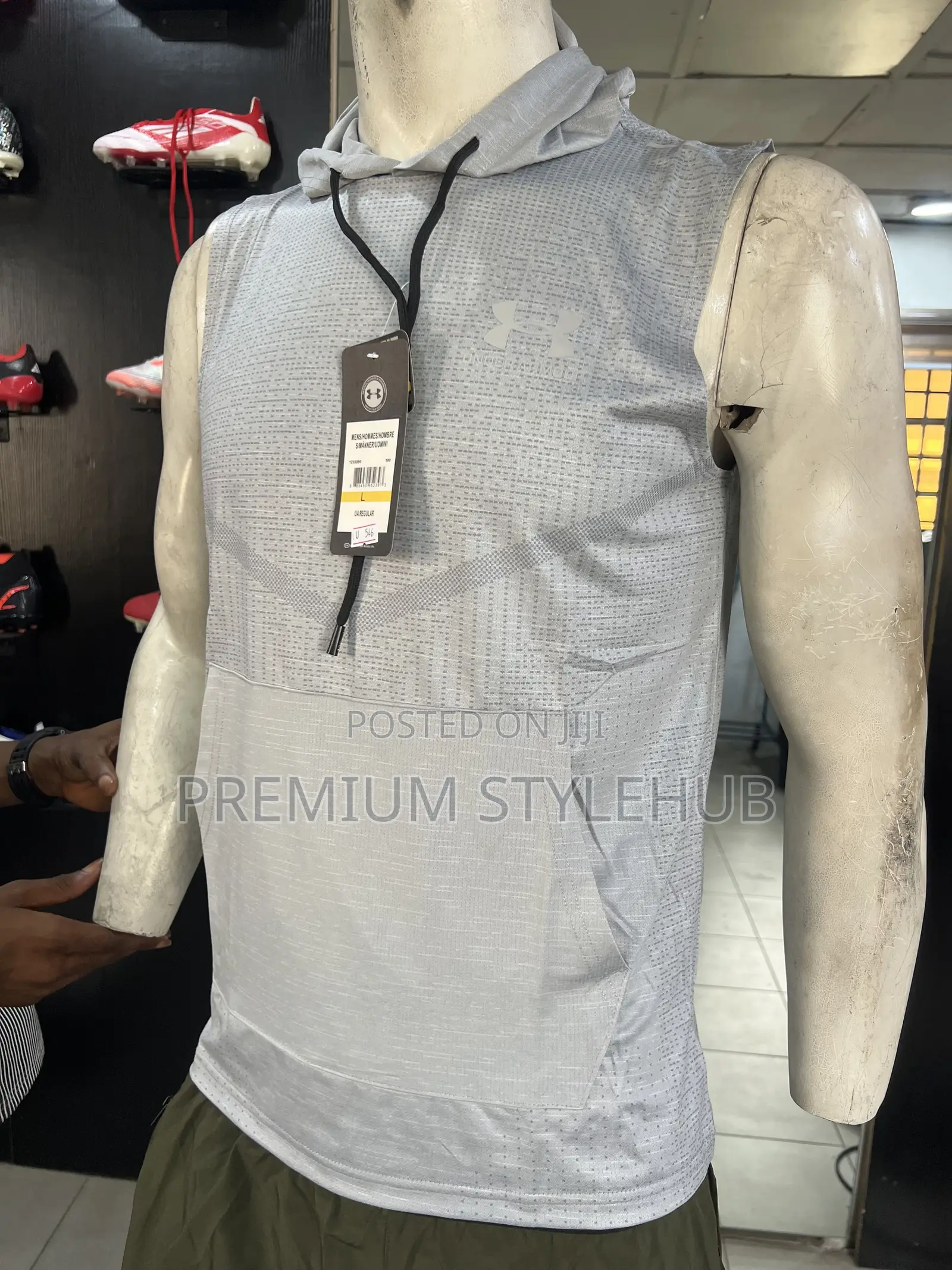 Gym Armless Shirt With Hood & Long Tight Shorts