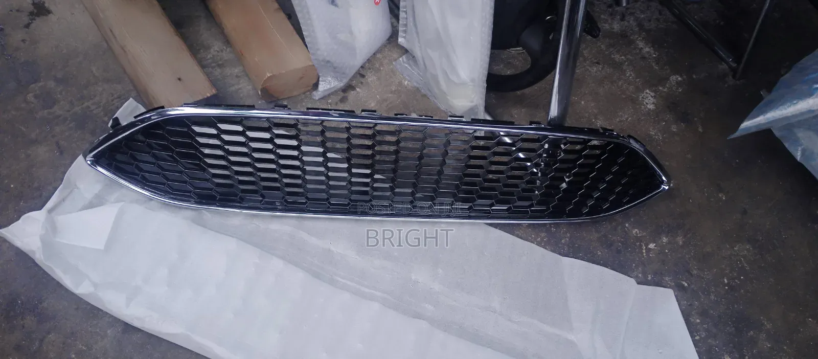 Front Grille Ford Focus 2016