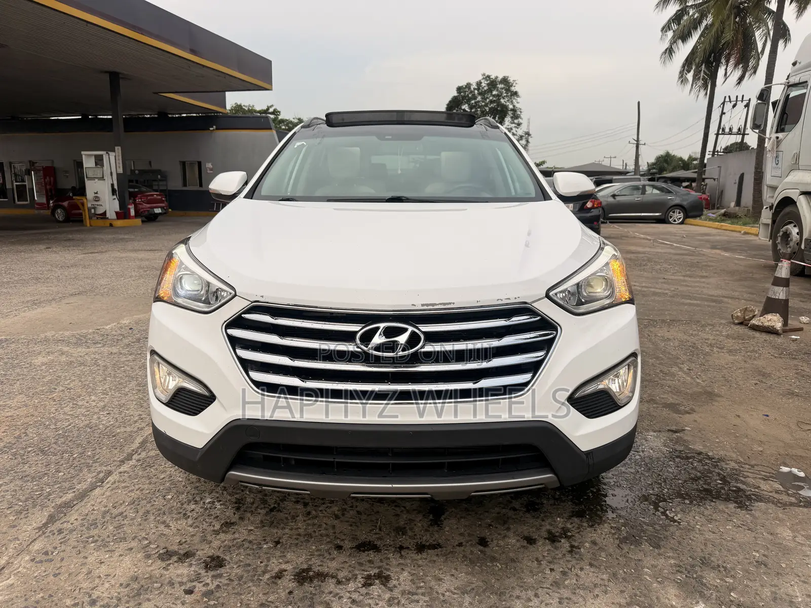 Hyundai Santa Fe Limited 4dr SUV AWD w/Saddle Interior (3.3L 6cyl 6A)