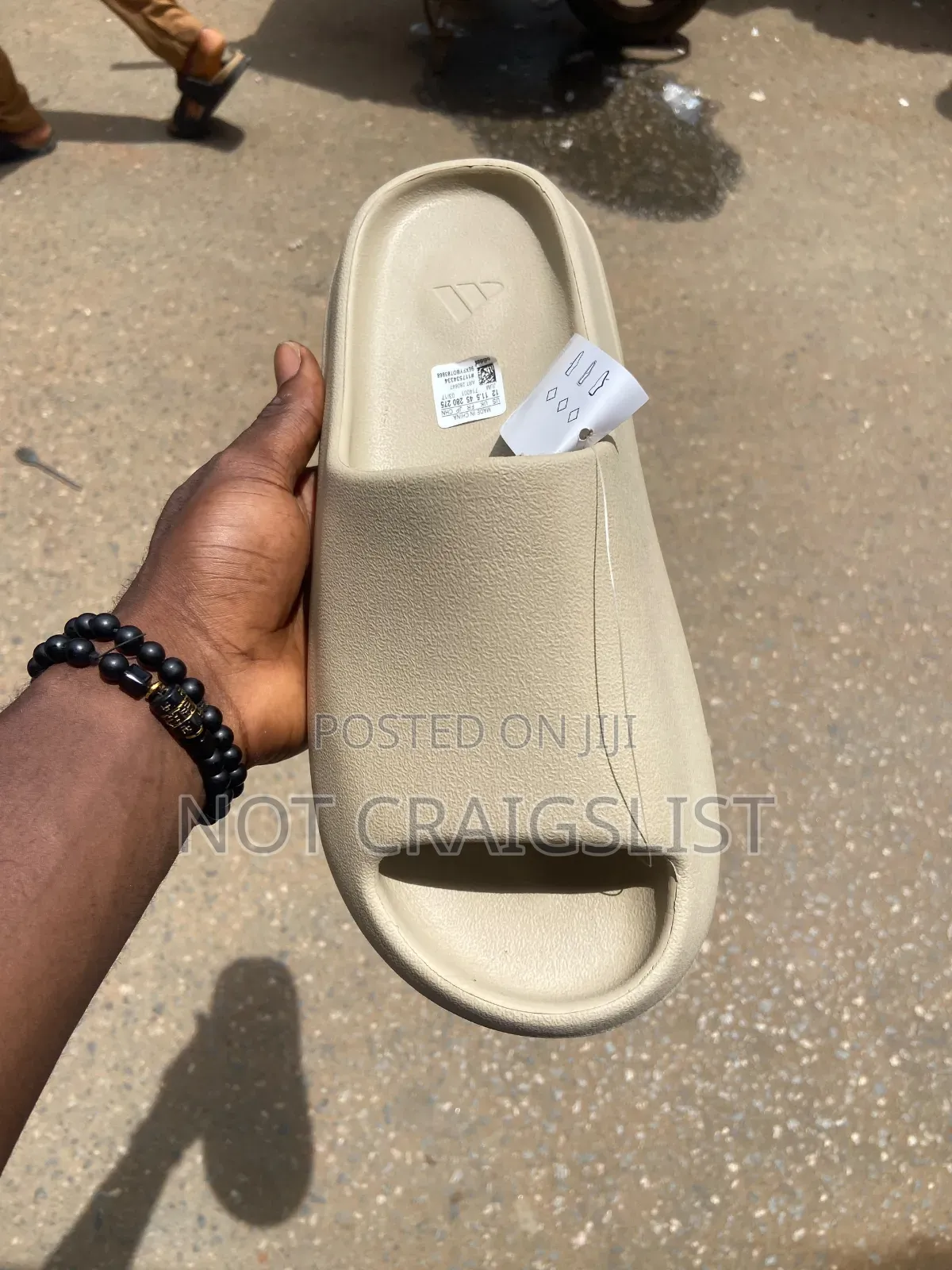 Adidas Cloudfoam Slides – Nationwide Delivery, Pay on Delivery Lagos