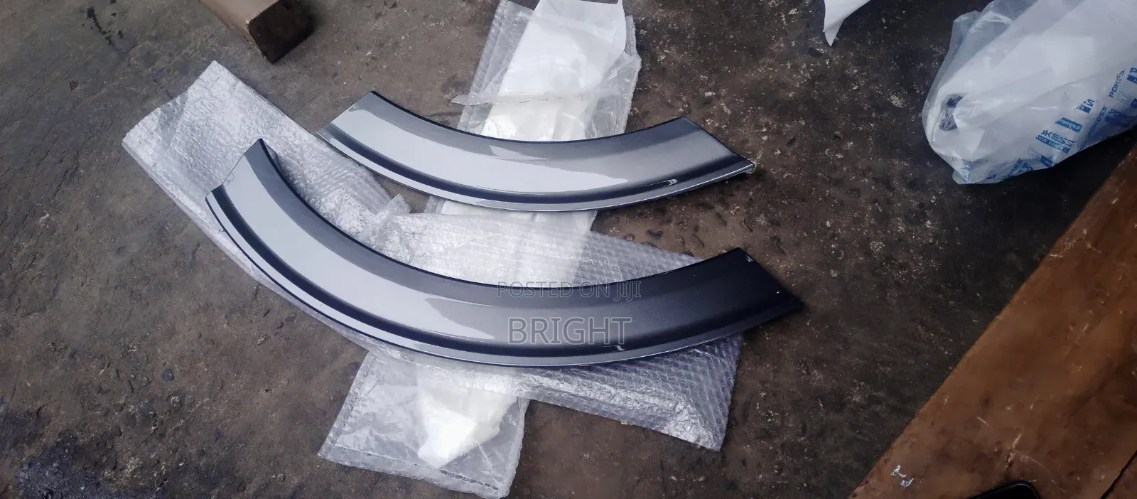 Rear Bumper & Door Ford Explorer 2020