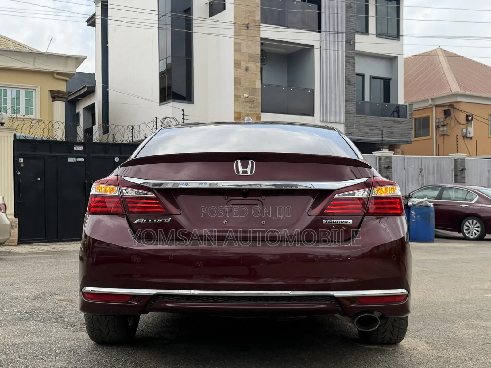 Honda Accord Touring V6 4dr Sedan FWD (3.5L 6cyl 6A) 2017 Burgundy