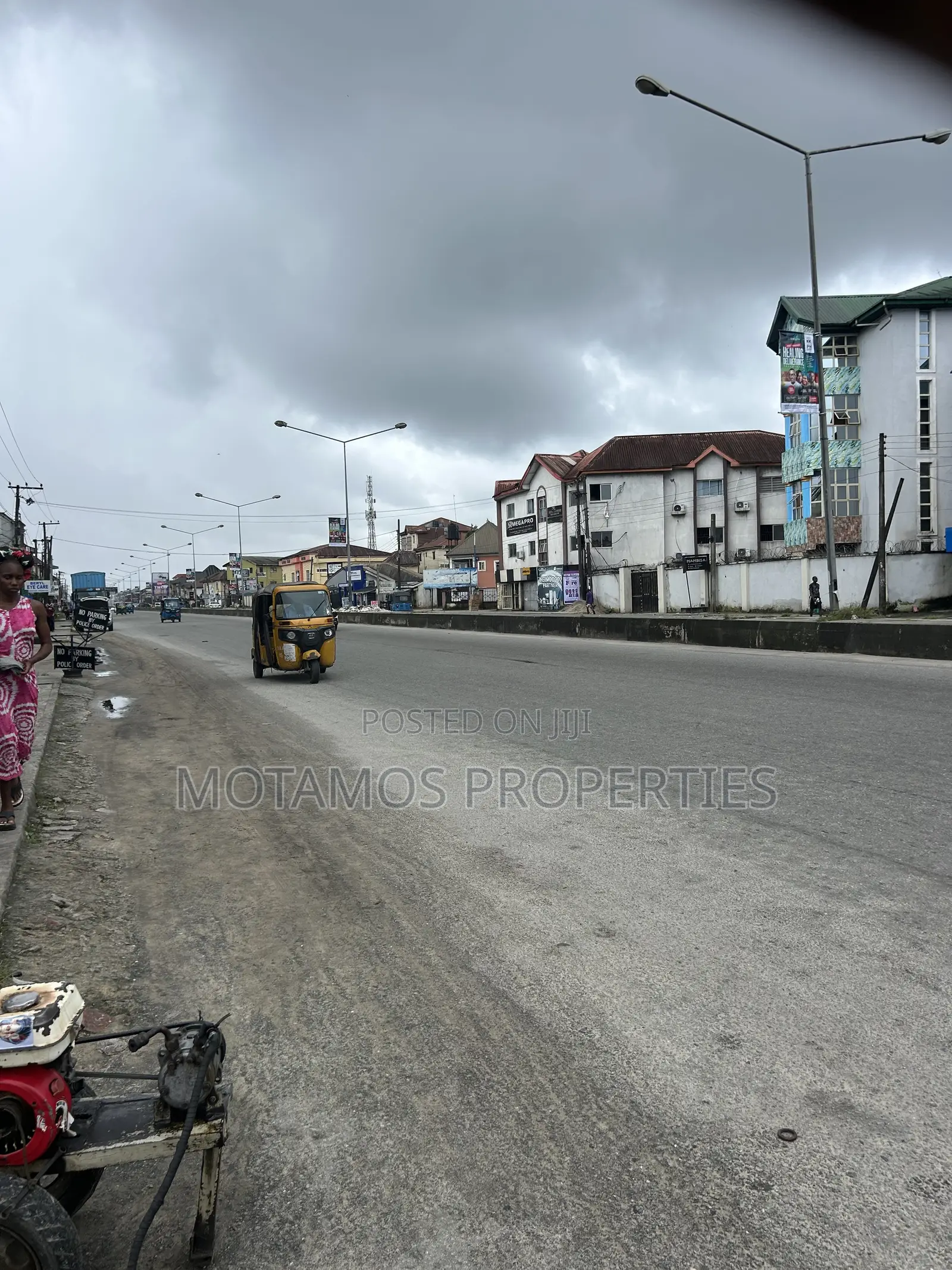10bdrm Block of Flats in Plaza For Sale On, Obio-Akpor for sale