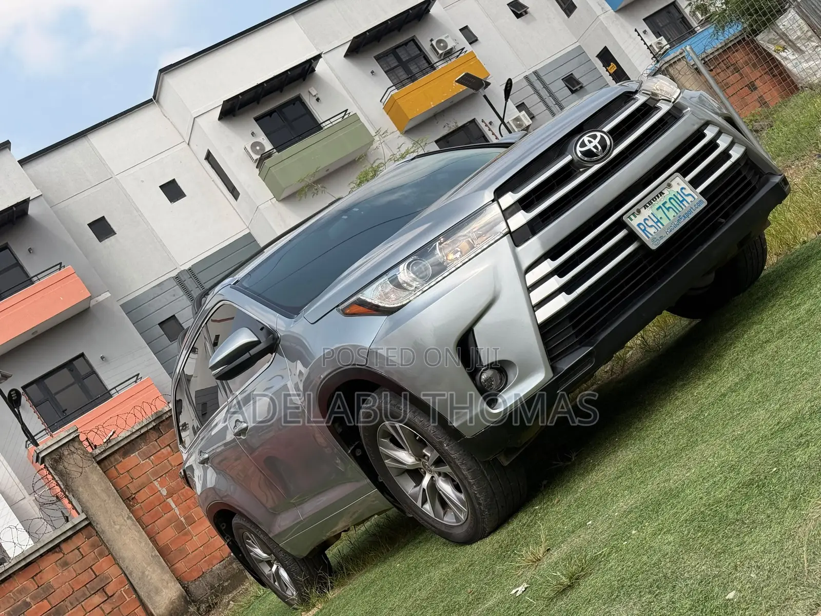 Toyota Highlander XLE 4dr SUV (3.5L 6cyl 6A) 2015 Gray