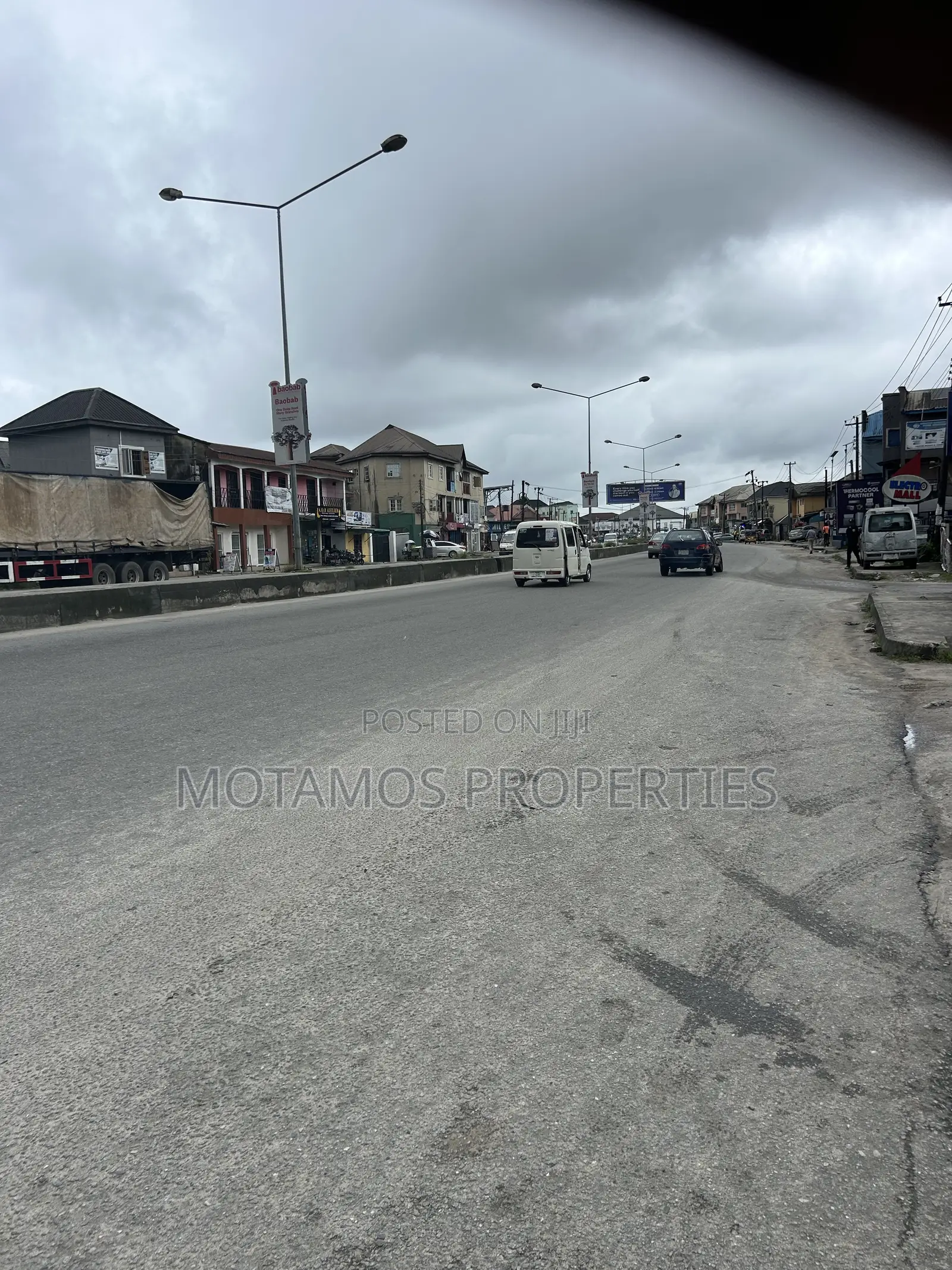 10bdrm Block of Flats in Plaza For Sale On, Obio-Akpor for sale