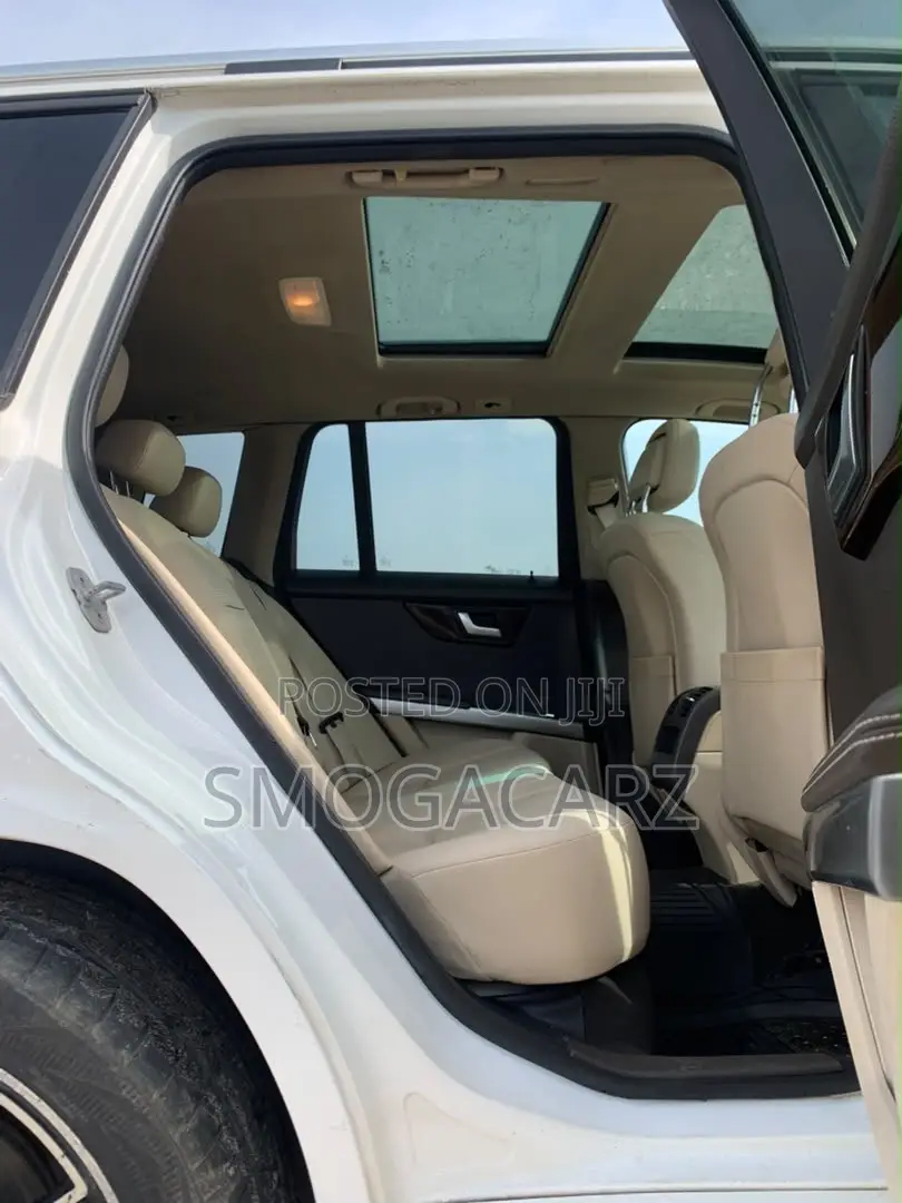 Mercedes-Benz GLK-Class 350 4MATIC 2014 White