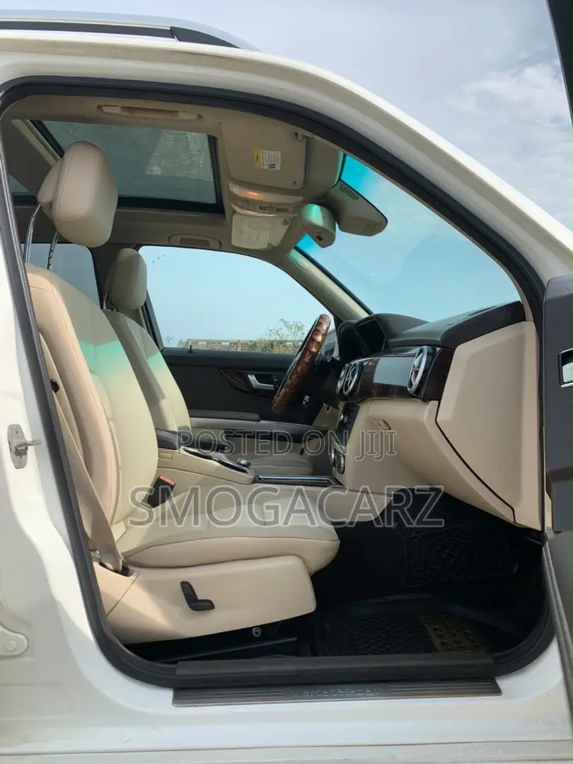 Mercedes-Benz GLK-Class 350 4MATIC 2014 White