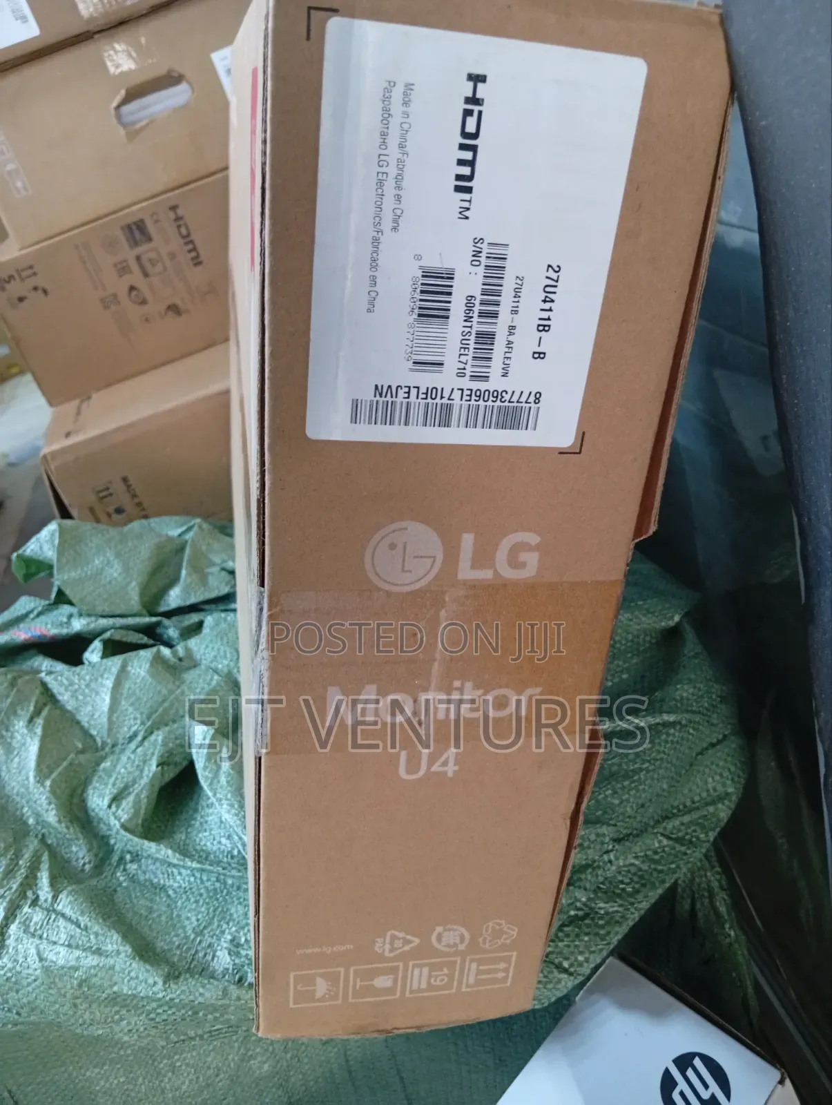 LG Monitor U4