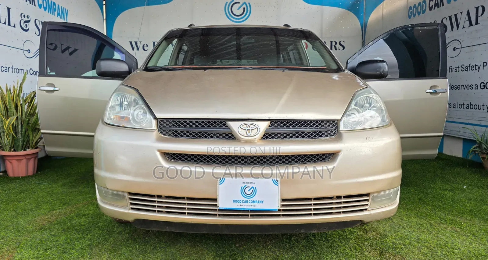 Toyota Sienna 2004 Gold