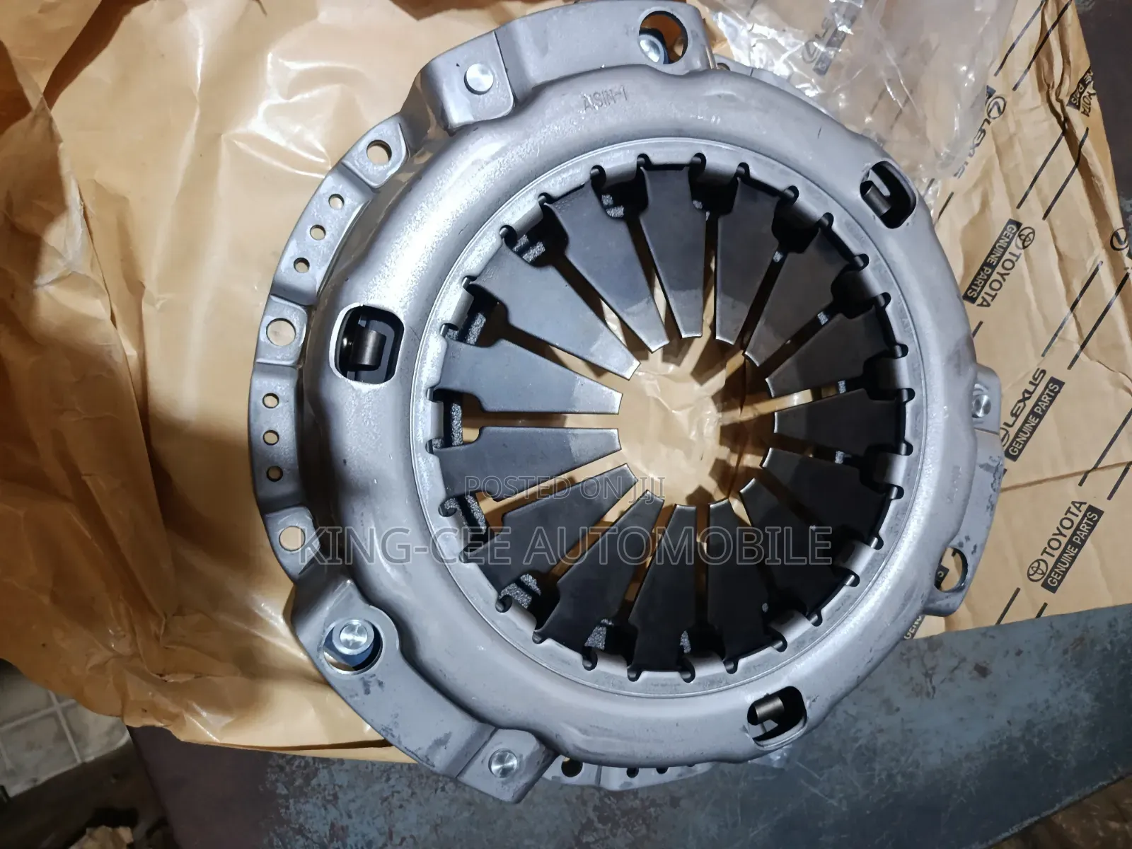 Clutch Cover/Clutch Disc Toyota Hilux, Prado, Tacoma, 4runner V6