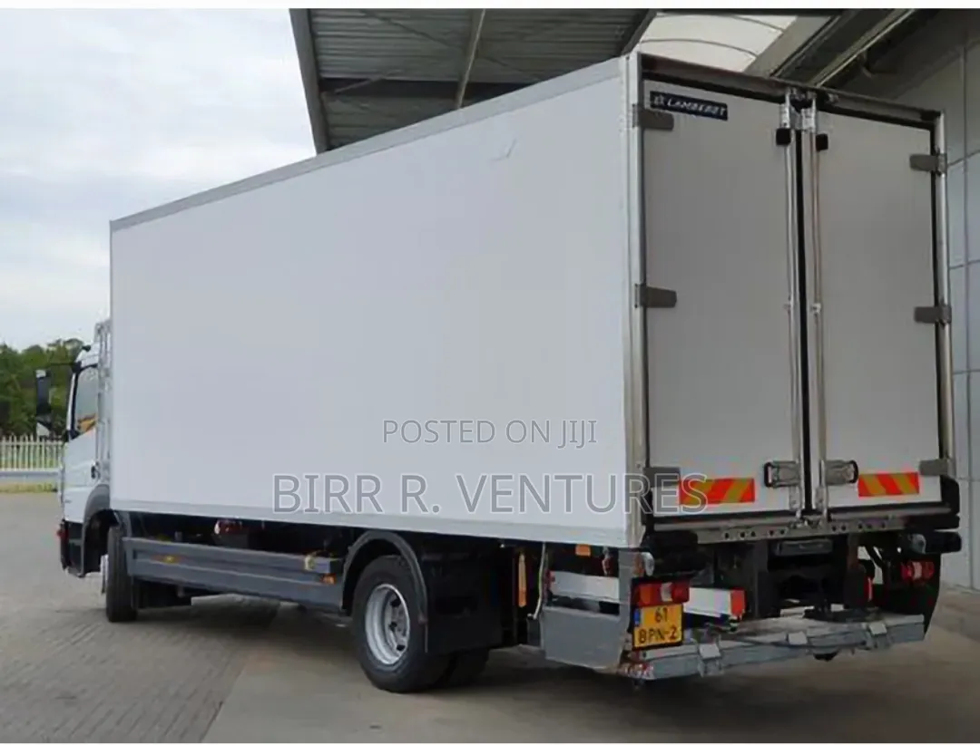 Covered Truck for Residential Moves Across States