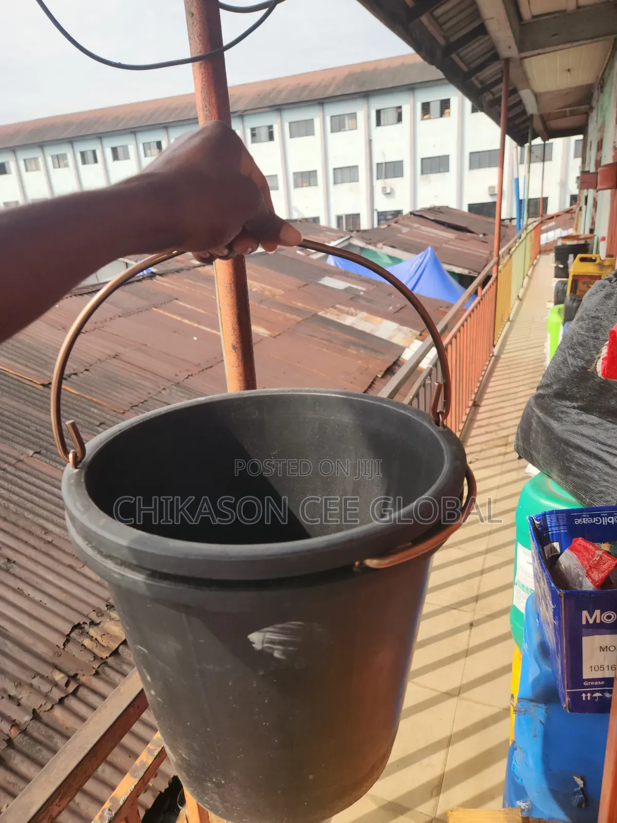 20L Neoprene Heavy Duty Rubber Bucket
