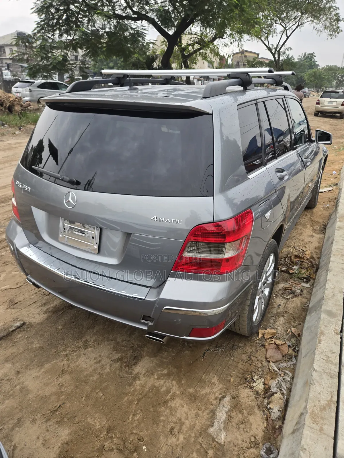 Mercedes-Benz GLK-Class 2011 Silver