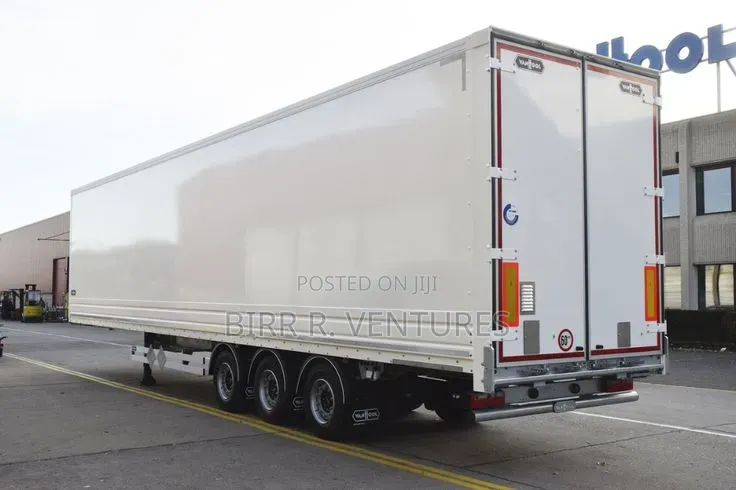 Truck for Collection of Bulk Purchases