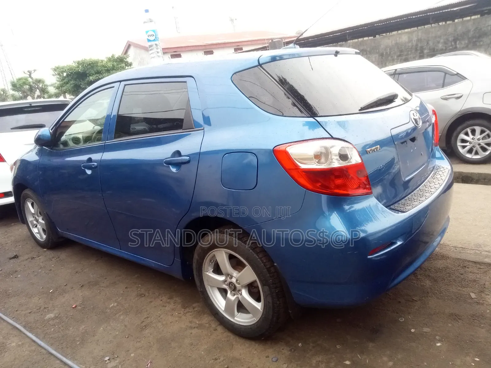 Toyota Matrix 2010 Blue