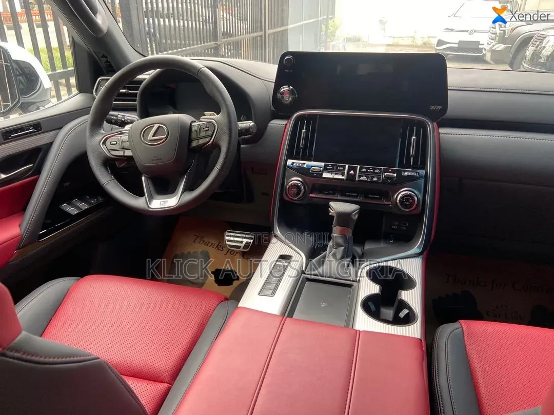 New Lexus LX 600 2025 White