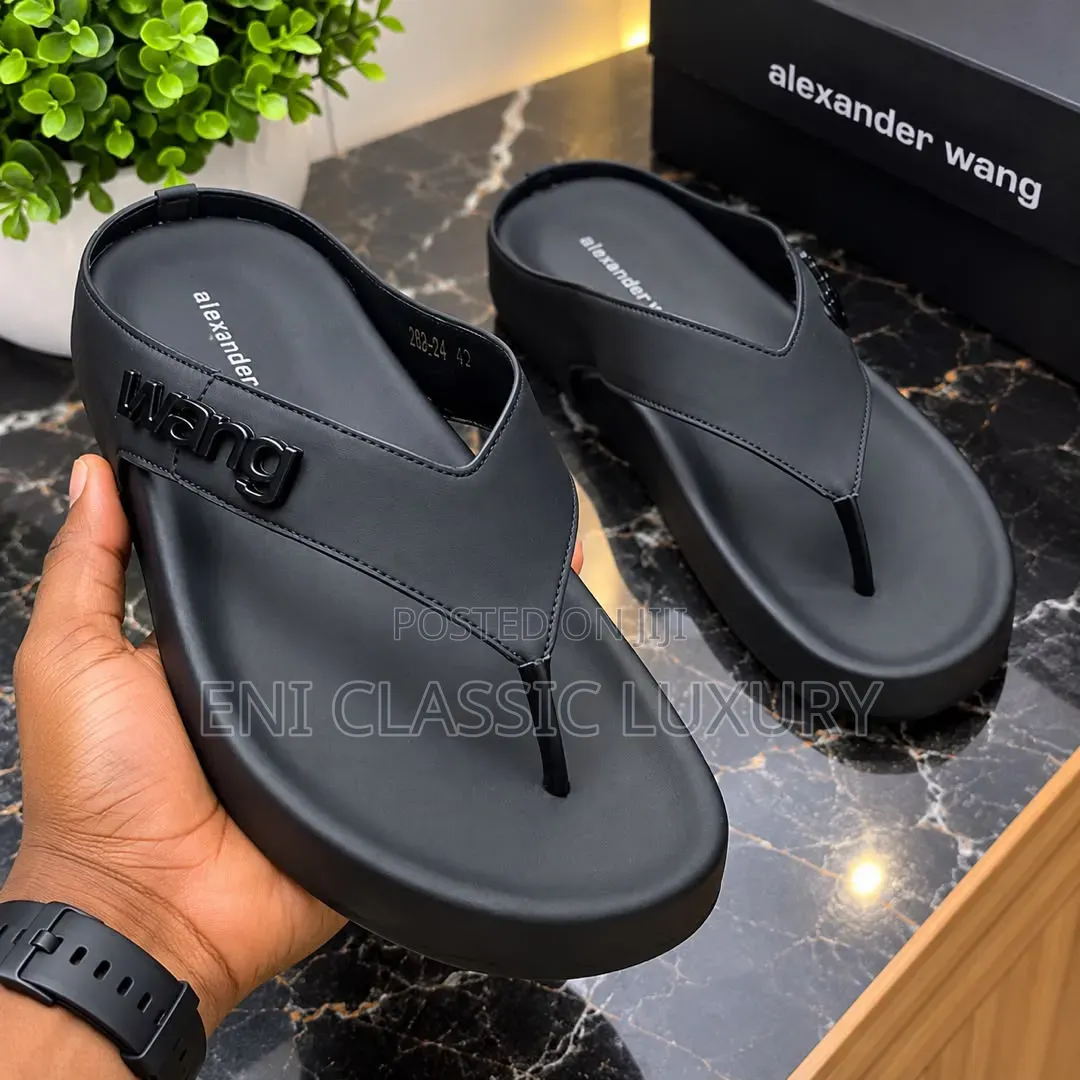 Tom Ford Luxury Men's Slippers Good Quality Well Branded Package
