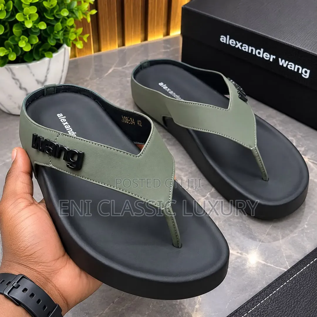 Tom Ford Luxury Men's Slippers Good Quality Well Branded Package
