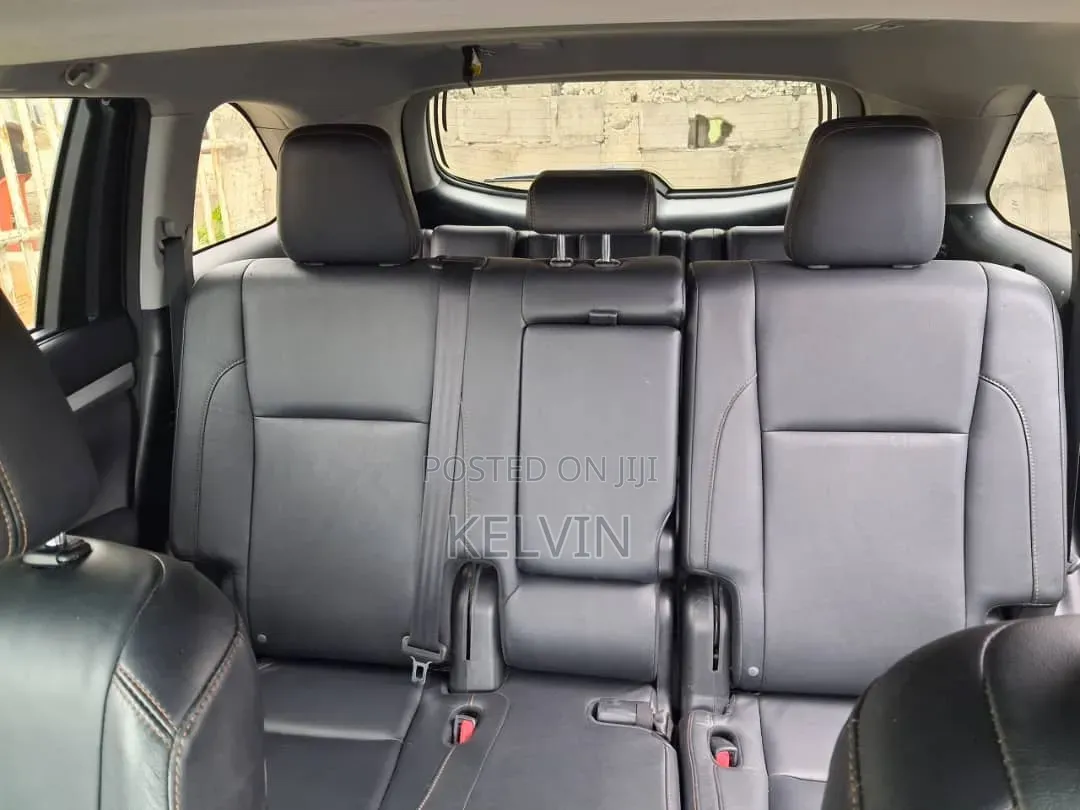 Toyota Highlander 2018 Red