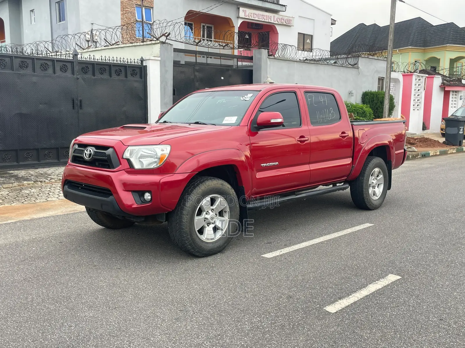 Toyota Tacoma PreRunner V6 4dr Double Cab 5.0 ft. SB (4.0L 6cyl 5A) Red
