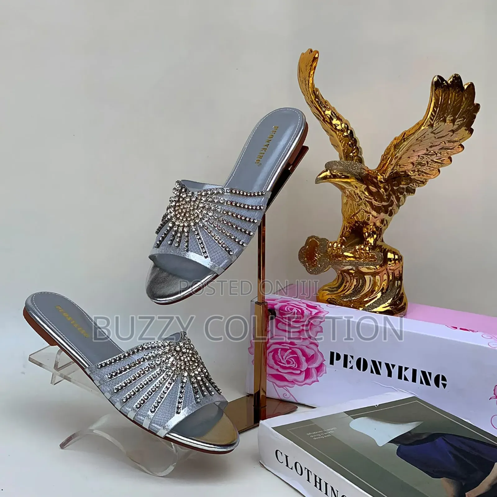 High Quality Luxury Women's Flat Slippers