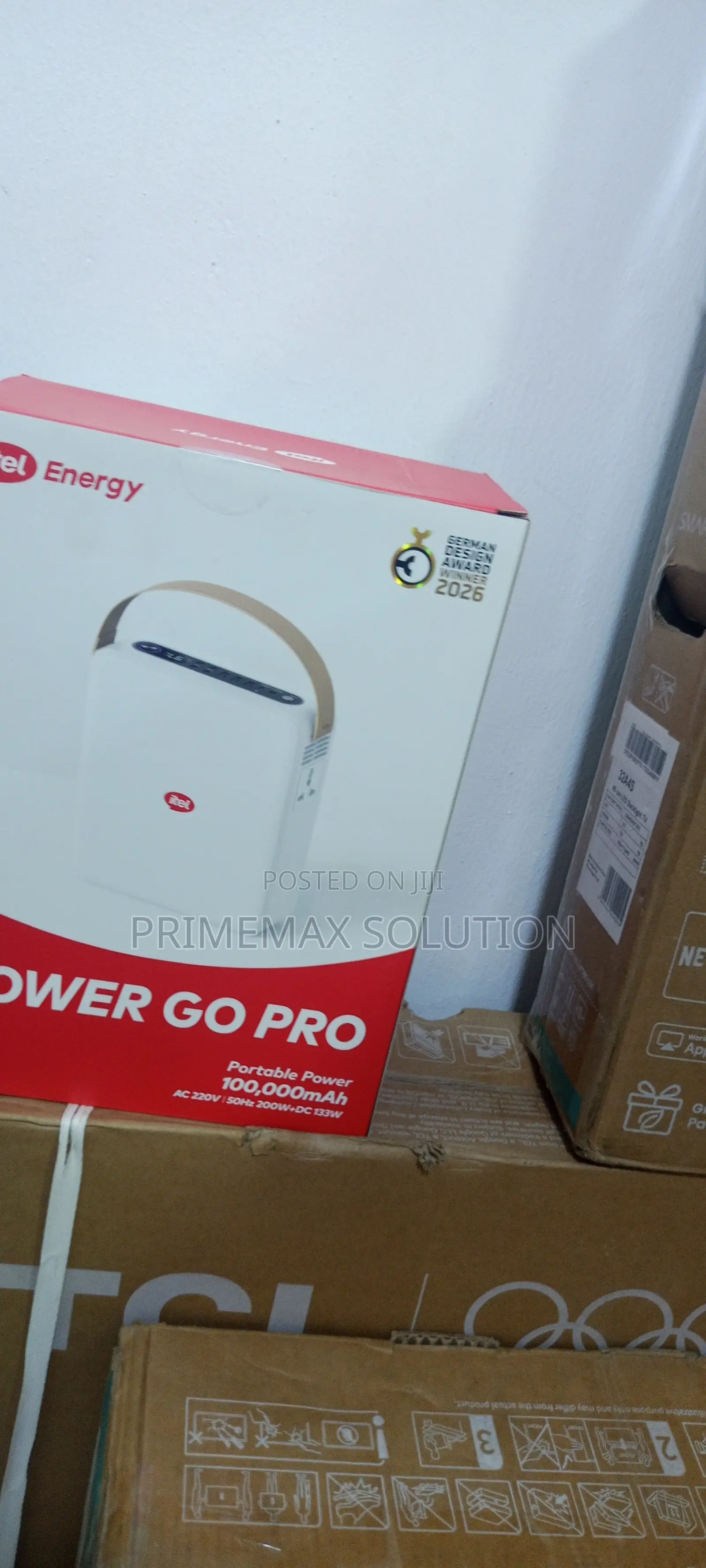 Pure Sine Wave 200W AC + Massive 100,000mAh Battery