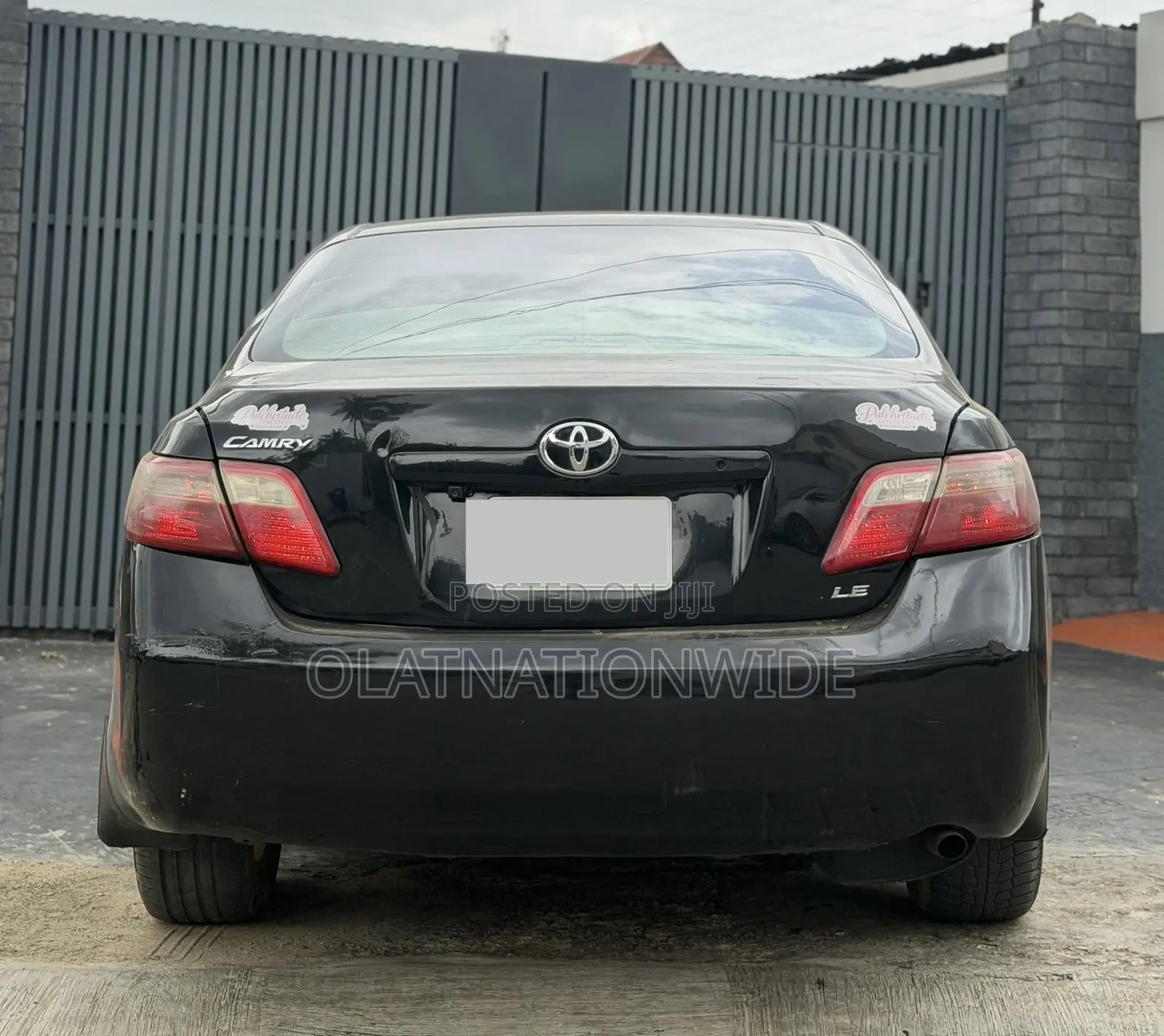 Toyota Camry LE 4dr Sedan (2.4L 4cyl 5A) 2008