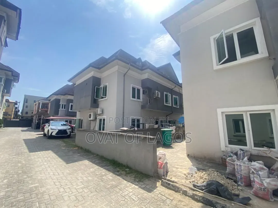 4bdrm Duplex in Ikate for rent