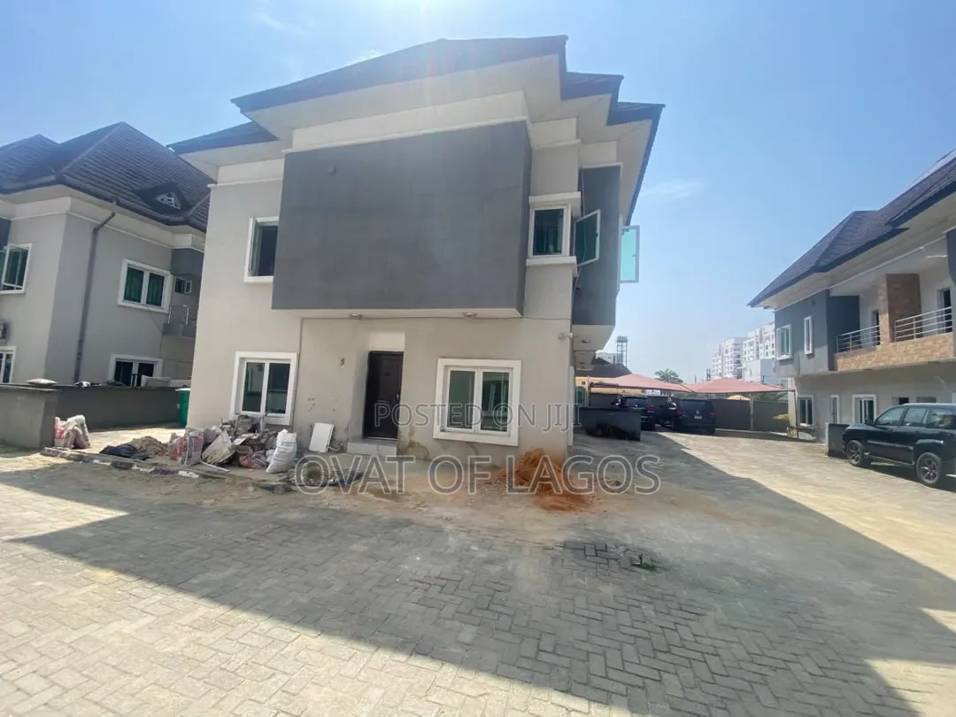 4bdrm Duplex in Ikate for rent