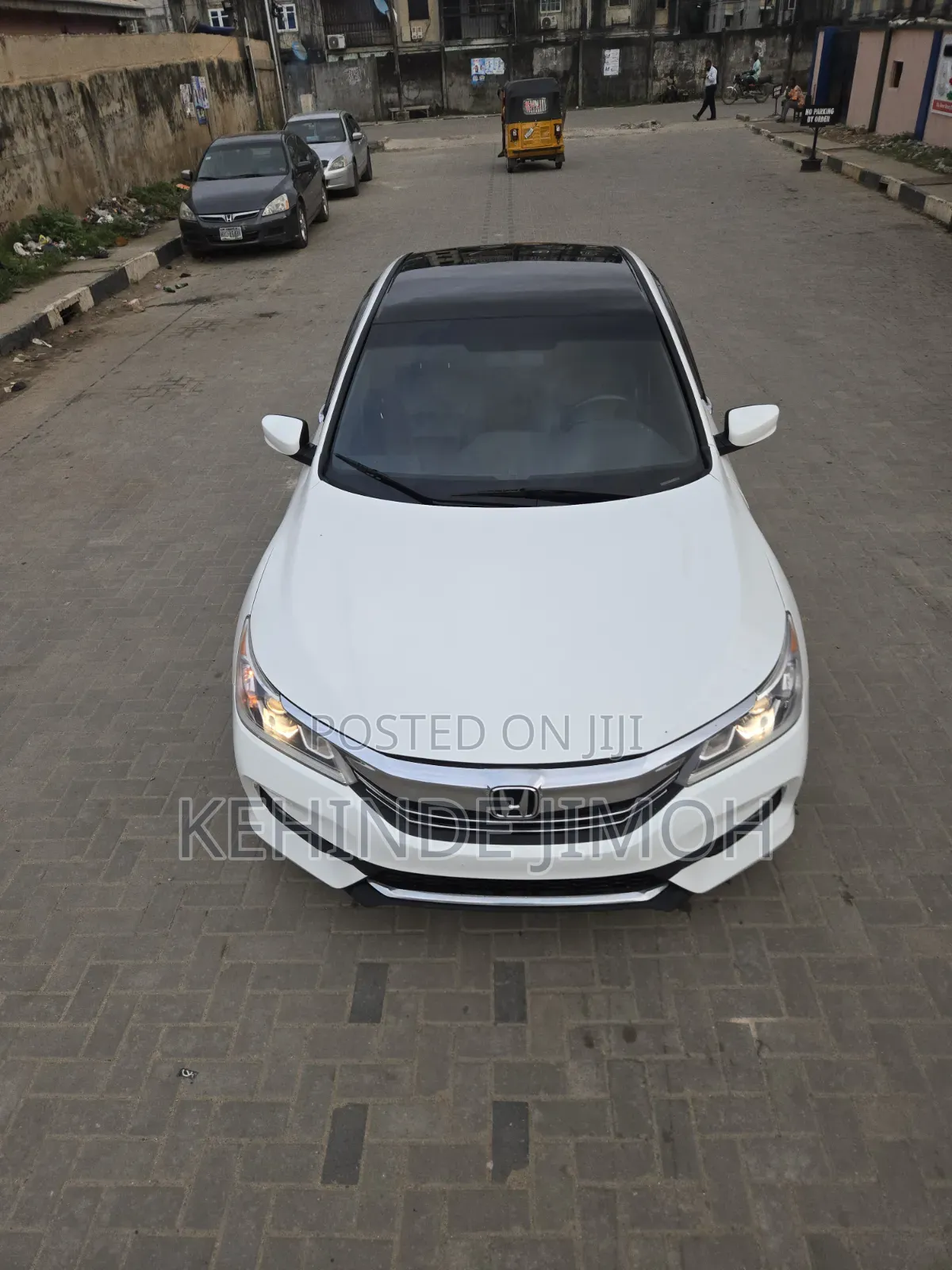 Honda Accord Sport SE 4dr Sedan FWD (2.4L 4cyl 2A) 2017 White