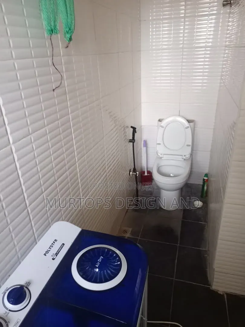 Studio Apartment in Osapa london for rent