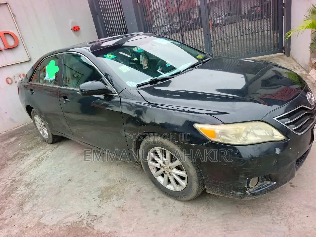 Toyota Camry XLE 4dr Sedan (2.5L 4cyl 6A) 2011 Black