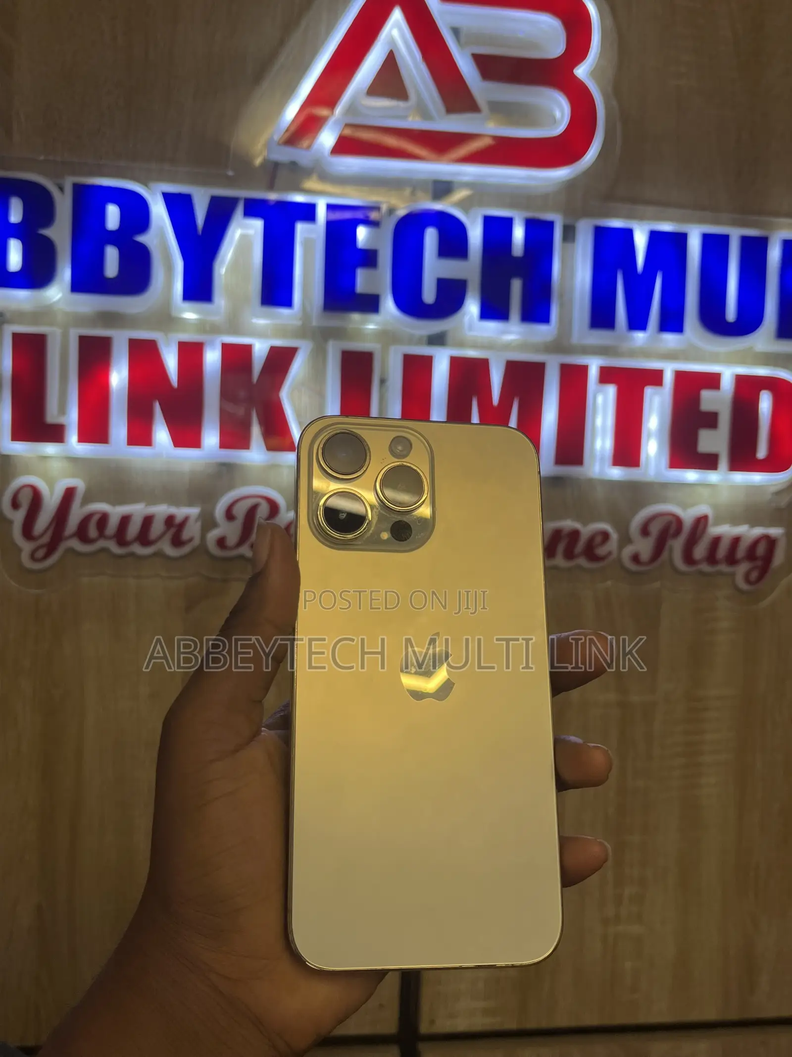 New Apple iPhone 14 Pro Max 256 GB Gold