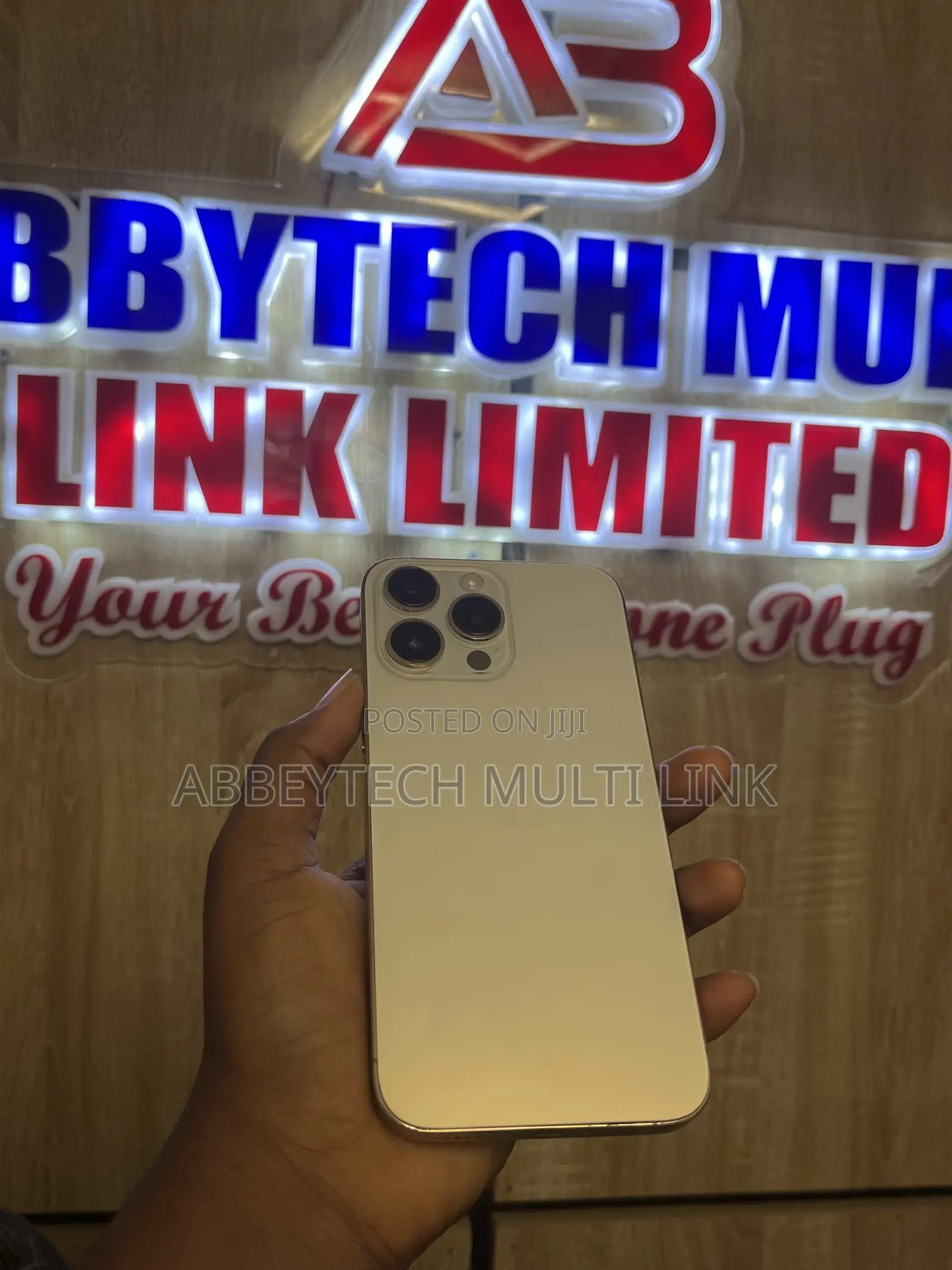New Apple iPhone 14 Pro Max 256 GB Gold