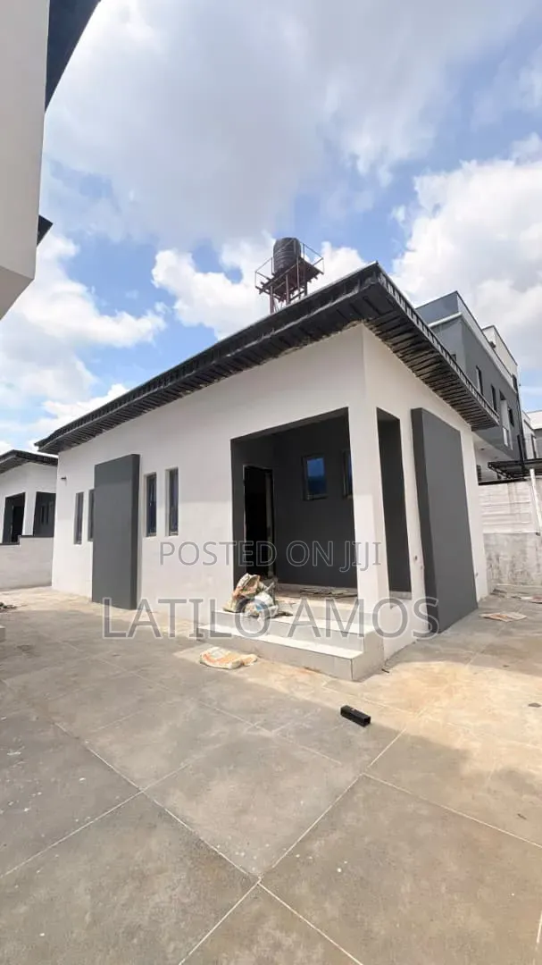 Fully Detached 4 Bedroom Modern Duplex + a Room and Parlour BQ