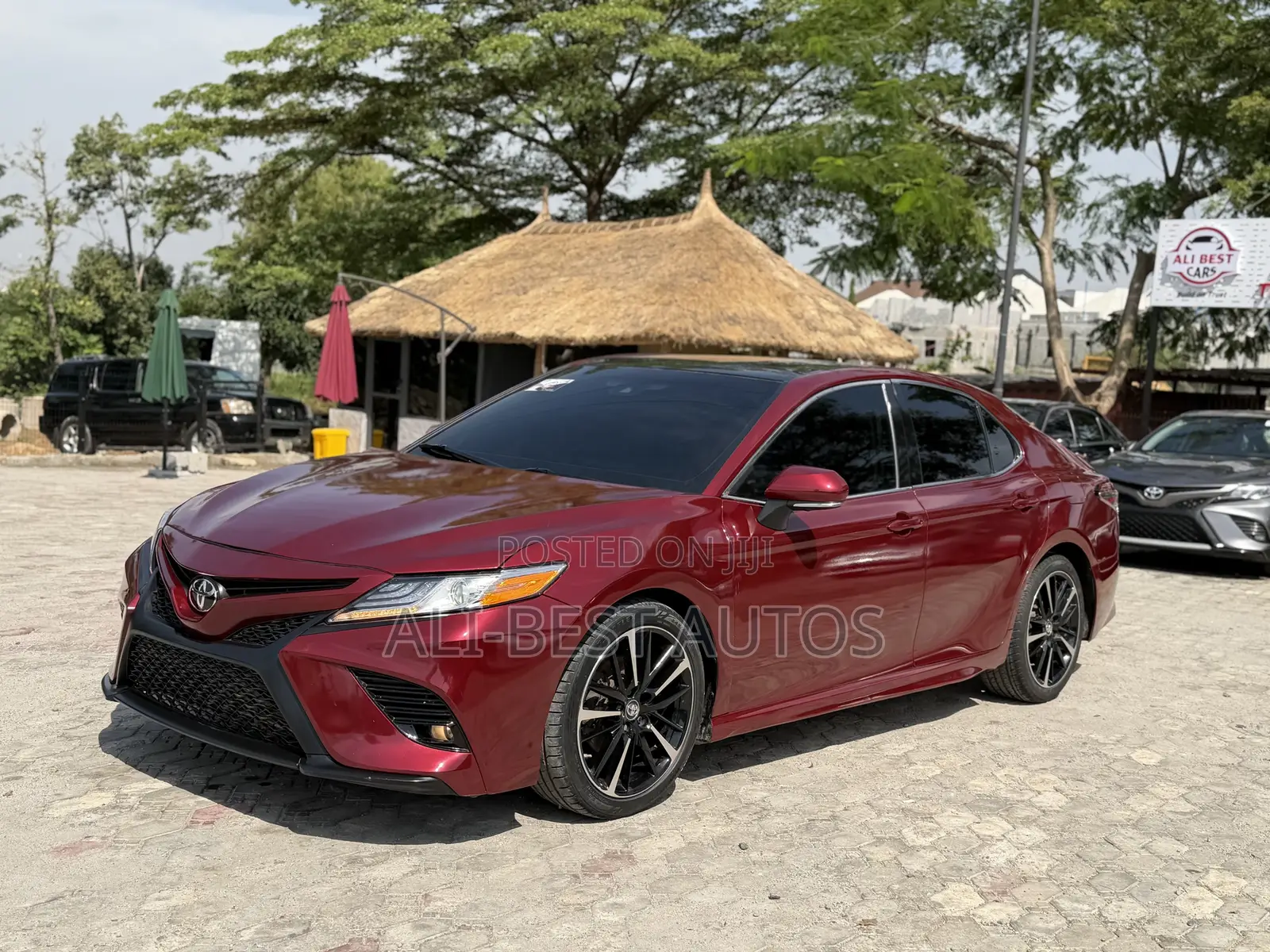 Toyota Camry 2018 Red