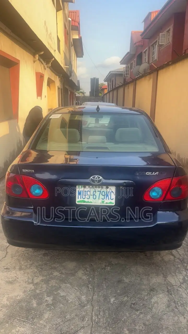 Toyota Corolla 2007 Blue
