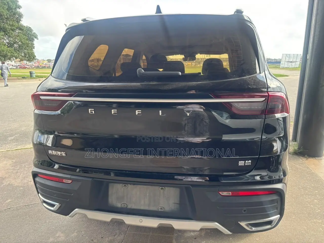Geely Okavango 1.5 Hybrid FWD 2022 Black