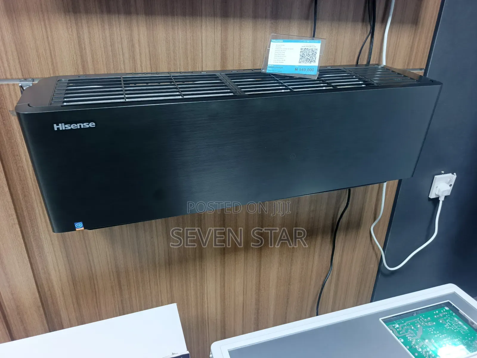 Hisense 1.5hp Inverter Split Air Conditioner Black
