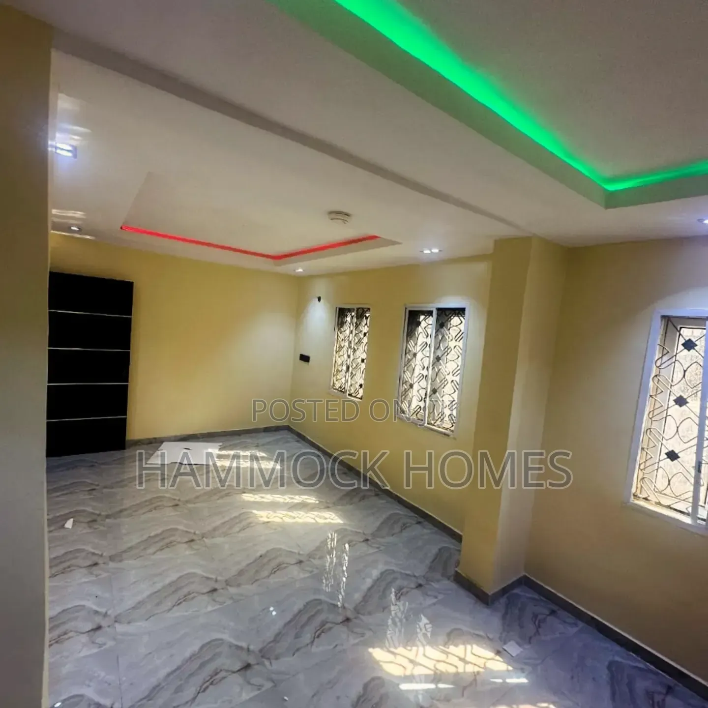 3bdrm Block of Flats in Subulade Blue Gate, Rind Road for rent