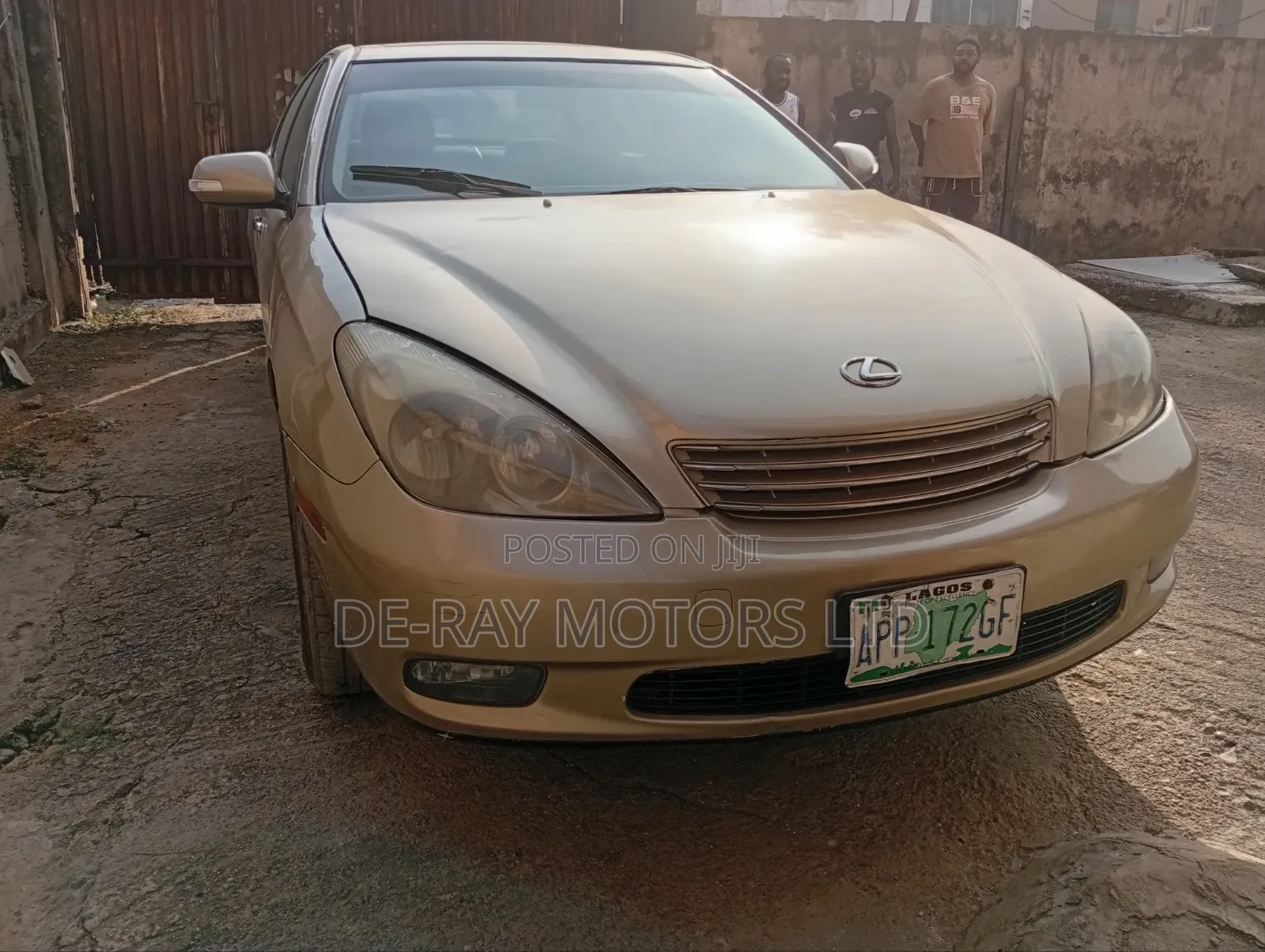Lexus ES 300 2004 Gold