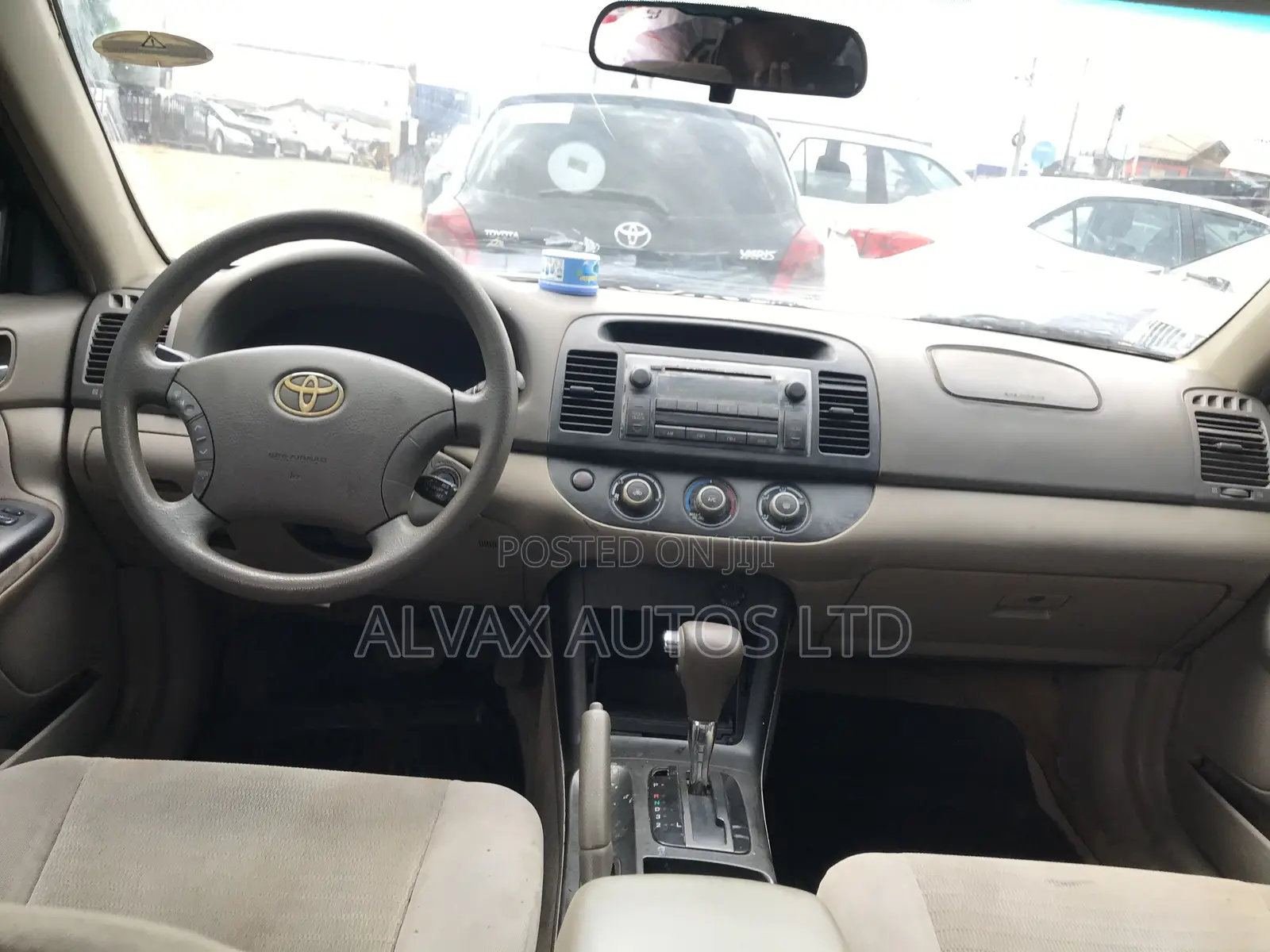 Toyota Camry 2005 Gold