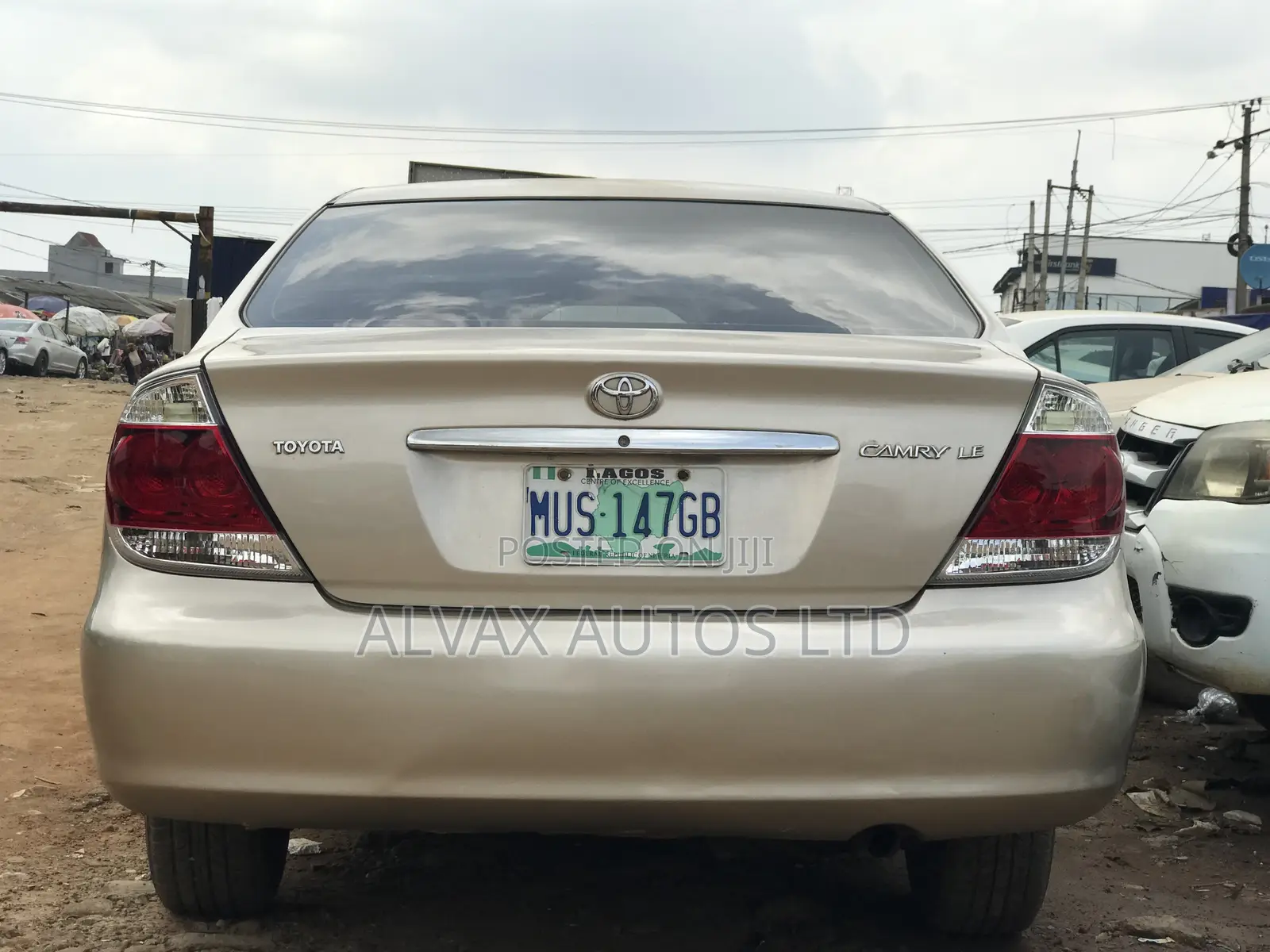 Toyota Camry 2005 Gold