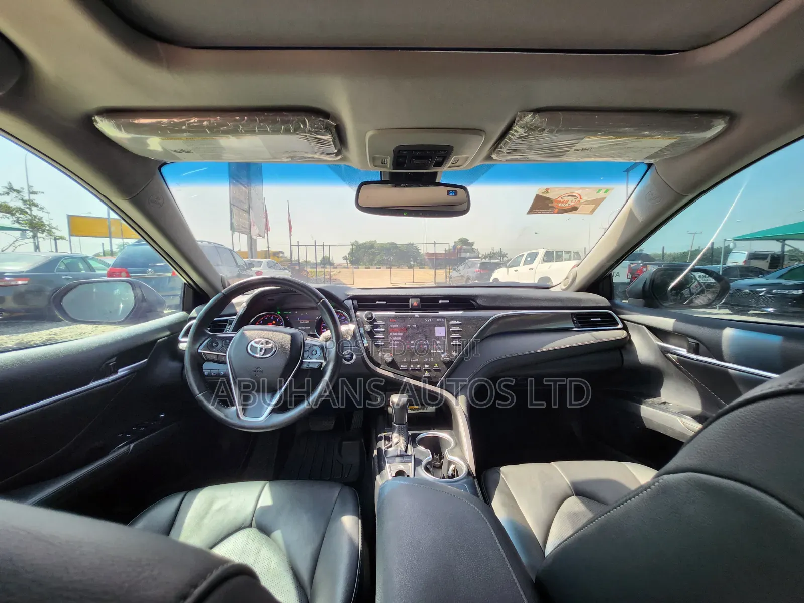 Toyota Camry XSE V6 FWD (3.5L 6cyl 8AM) 2018 Red