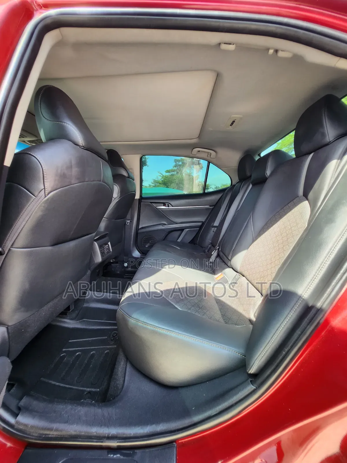 Toyota Camry XSE V6 FWD (3.5L 6cyl 8AM) 2018 Red