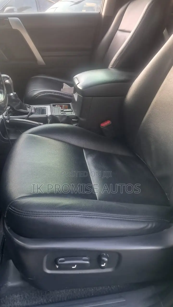 Toyota Land Cruiser Prado 2021 Black